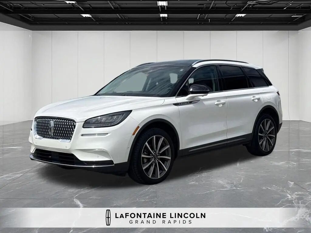 2020 Lincoln Corsair Reserve — photo 1 of 13