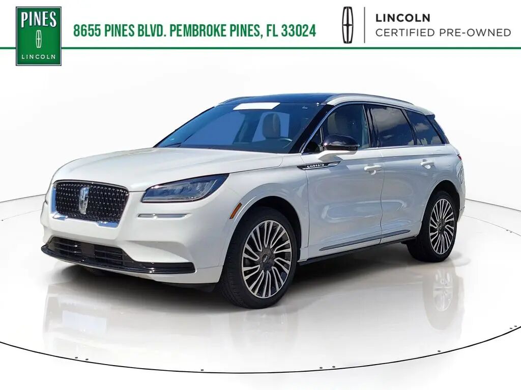 2022 Lincoln Corsair Reserve — photo 1 of 13