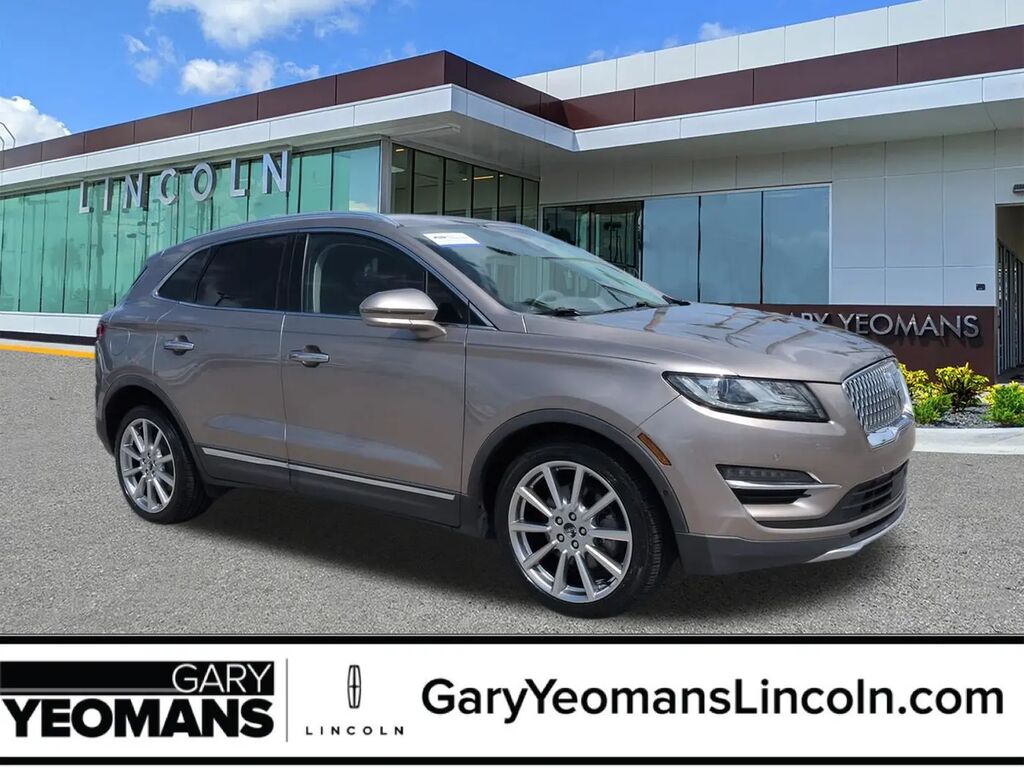 2019 Lincoln MKC Reserve — photo 1 of 13