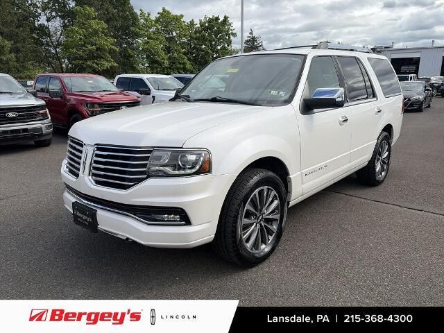 2017 Lincoln Navigator Select