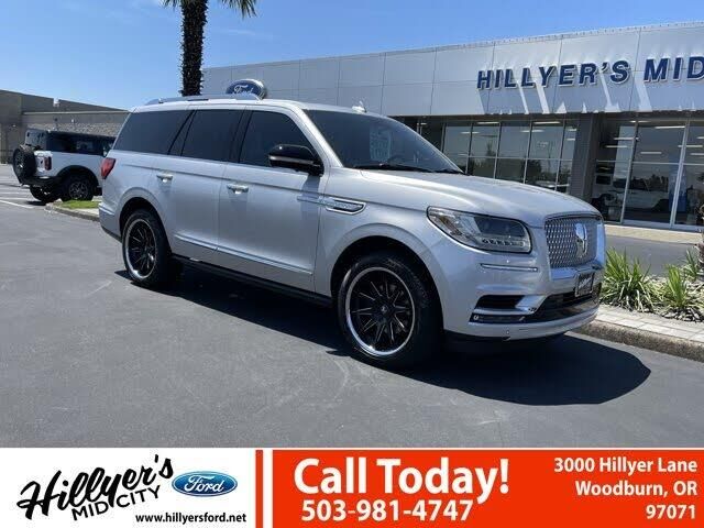2019 Lincoln Navigator Select
