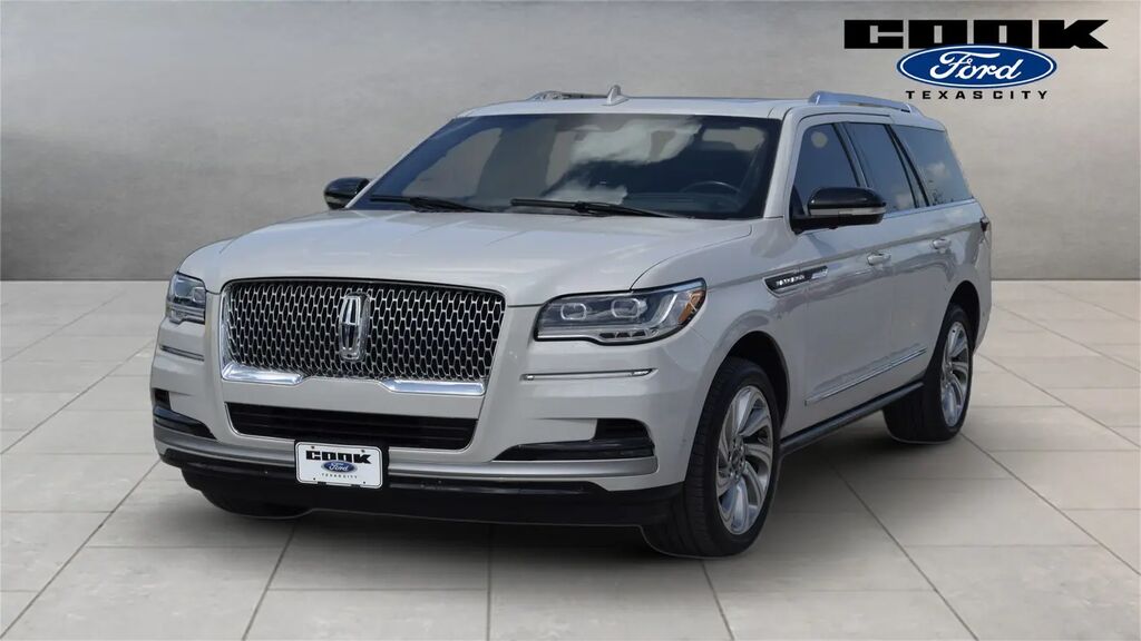 2023 Lincoln Navigator Reserve