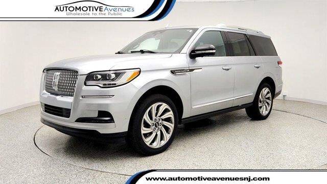 2022 Lincoln Navigator Reserve — photo 1 of 4