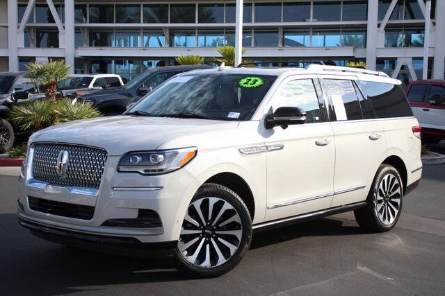 2023 Lincoln Navigator Reserve — photo 1 of 4