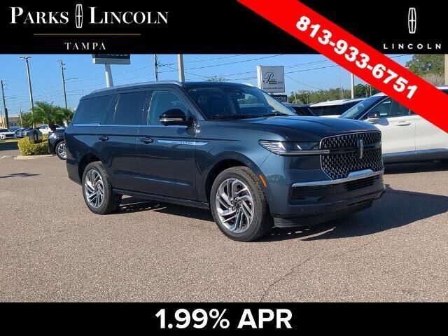 2025 Lincoln Navigator Reserve — photo 1 of 13