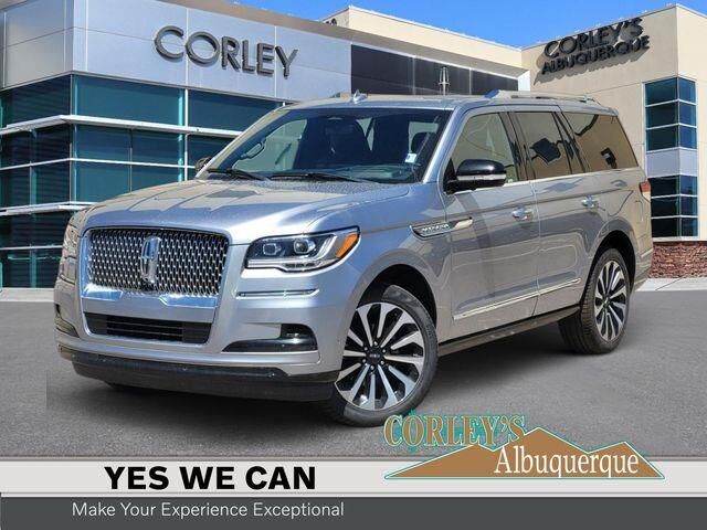 2023 Lincoln Navigator Reserve — photo 1 of 13