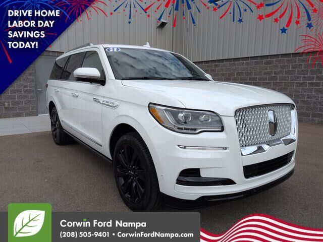 2023 Lincoln Navigator Reserve