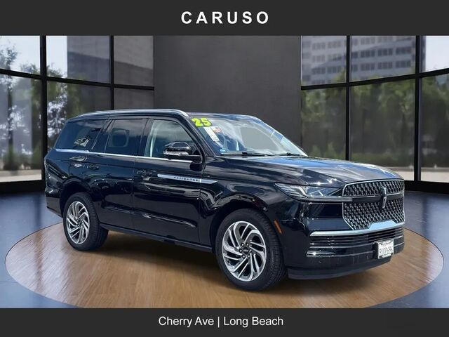 2025 Lincoln Navigator Reserve