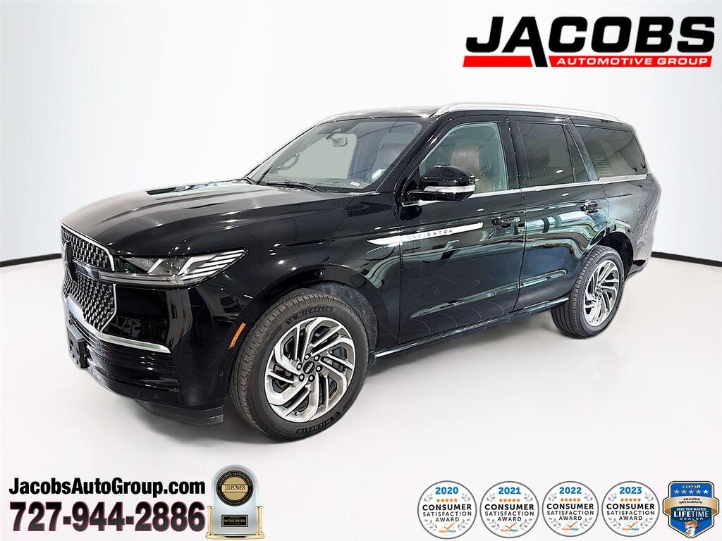 2025 Lincoln Navigator Reserve — photo 1 of 13