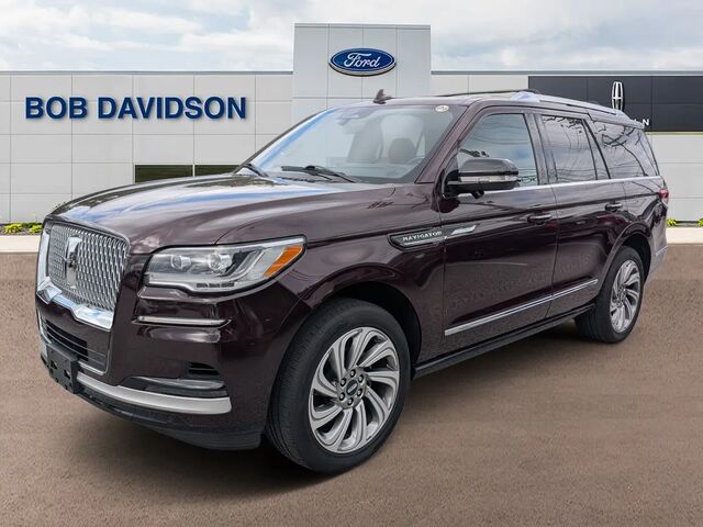 2023 Lincoln Navigator Reserve