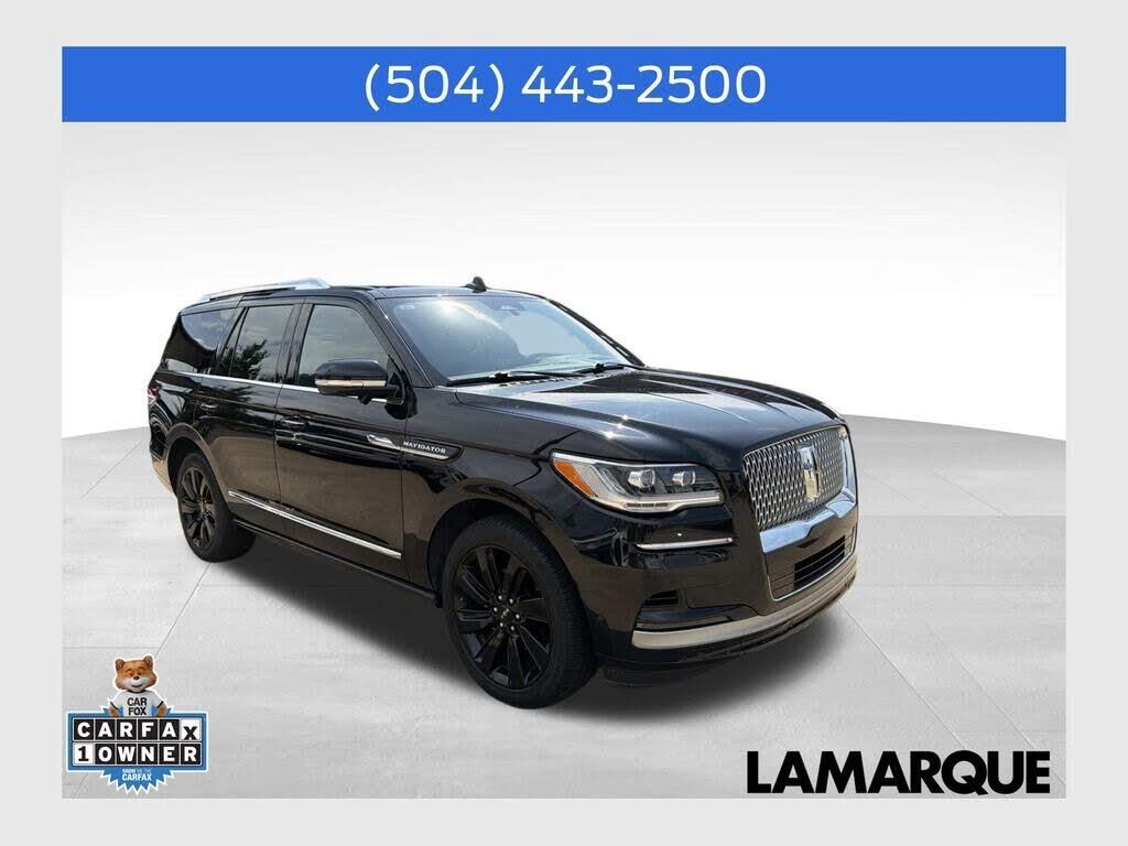 2023 Lincoln Navigator Reserve — photo 1 of 1