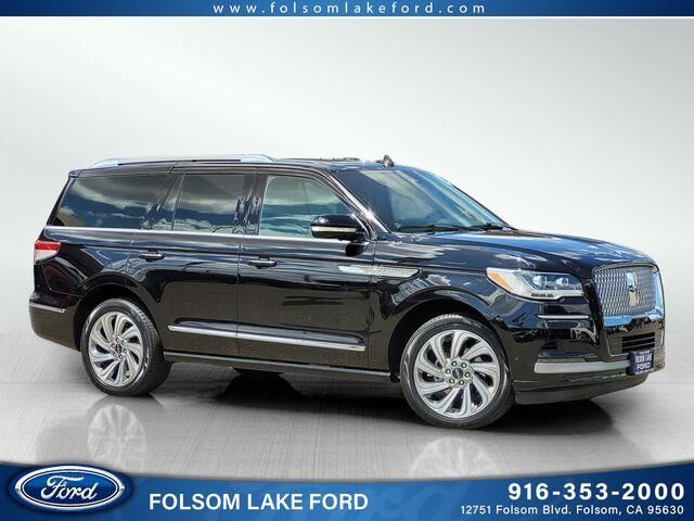 2024 Lincoln Navigator Reserve — photo 1 of 3