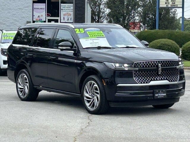 2025 Lincoln Navigator Reserve