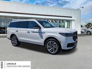 2026 Lincoln Navigator Reserve — photo 1 of 13
