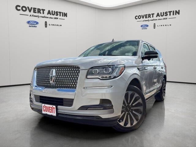 2024 Lincoln Navigator Reserve — photo 1 of 2