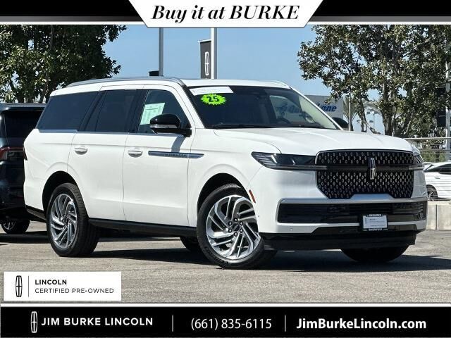 2025 Lincoln Navigator Reserve