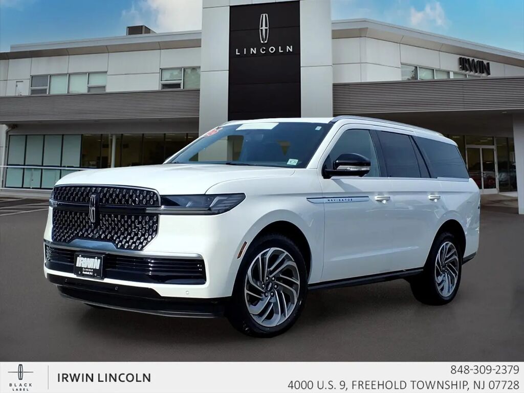 2026 Lincoln Navigator Reserve — photo 1 of 13