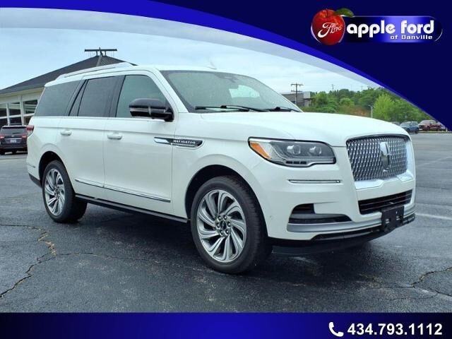 2022 Lincoln Navigator Reserve