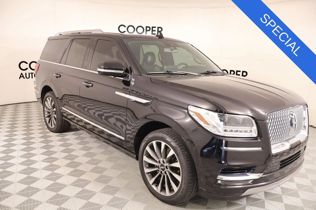 2020 Lincoln Navigator Reserve — photo 1 of 13
