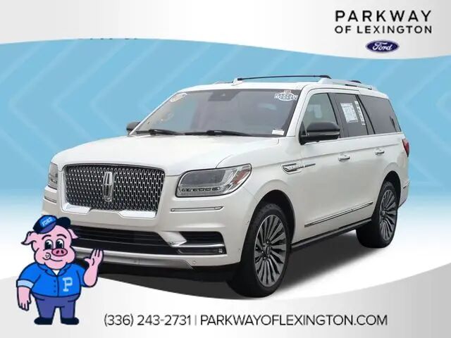 2019 Lincoln Navigator Reserve — photo 1 of 13