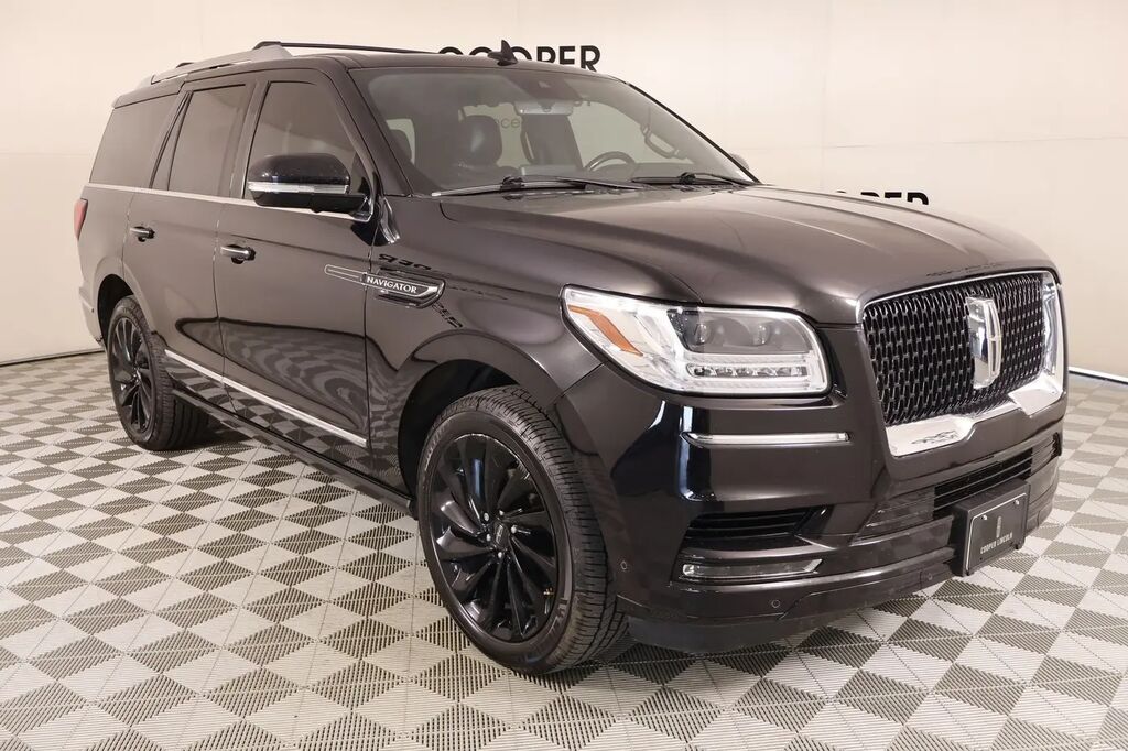 2021 Lincoln Navigator Reserve — photo 1 of 13