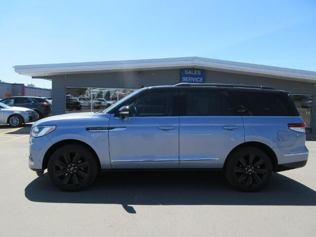 2023 Lincoln Navigator Black Label