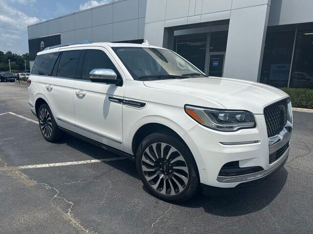 2024 Lincoln Navigator Black Label