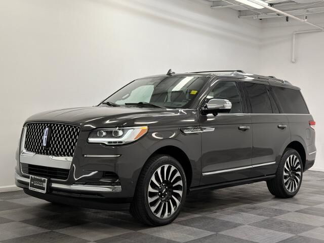2023 Lincoln Navigator Black Label