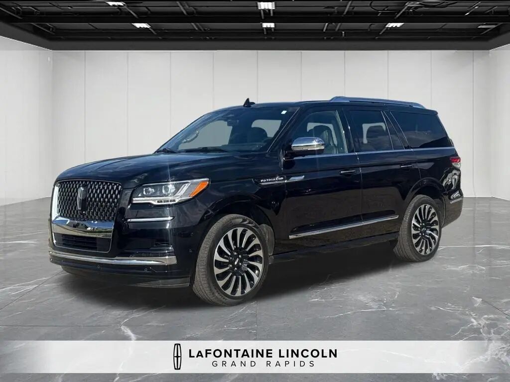2024 Lincoln Navigator Black Label — photo 1 of 13