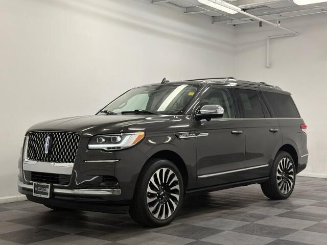 2023 Lincoln Navigator Black Label