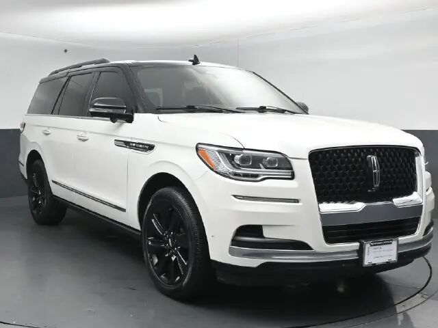 2023 Lincoln Navigator Black Label