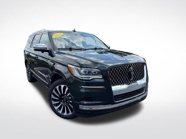 2023 Lincoln Navigator Black Label