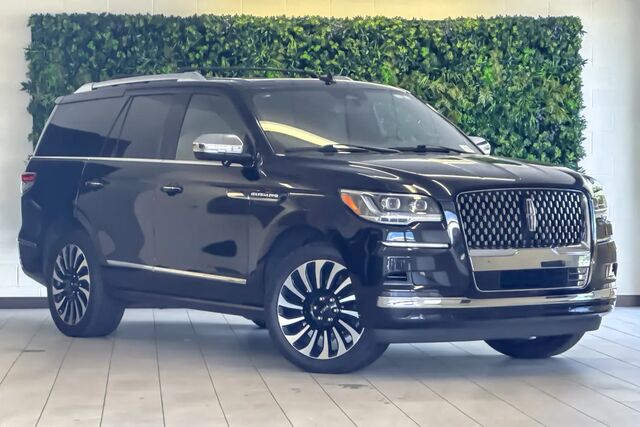 2024 Lincoln Navigator Black Label