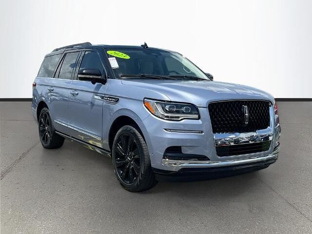 2023 Lincoln Navigator Black Label
