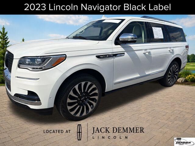 2023 Lincoln Navigator Black Label