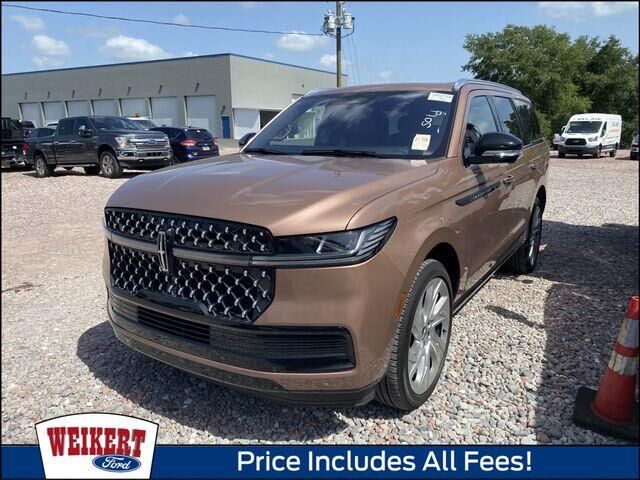 2025 Lincoln Navigator Black Label