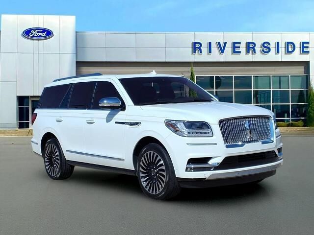 2021 Lincoln Navigator Black Label