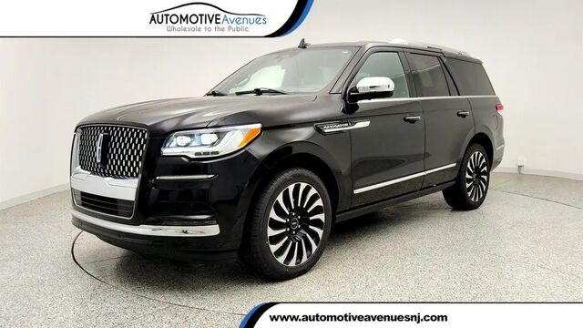 2022 Lincoln Navigator Black Label