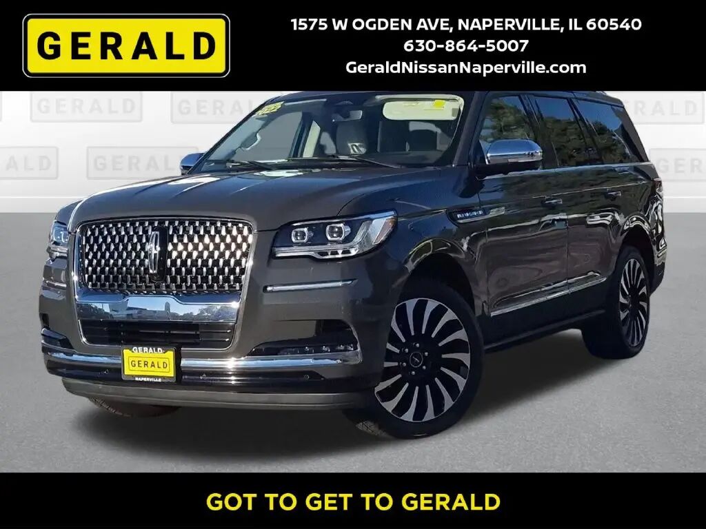 2022 Lincoln Navigator Black Label — photo 1 of 13