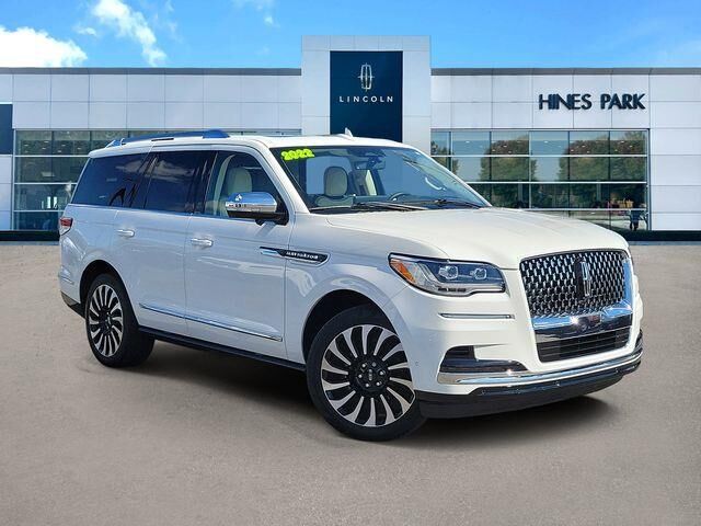 2022 Lincoln Navigator Black Label