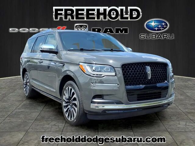 2022 Lincoln Navigator Black Label