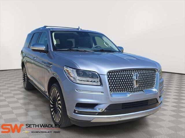 2021 Lincoln Navigator Black Label — photo 1 of 13