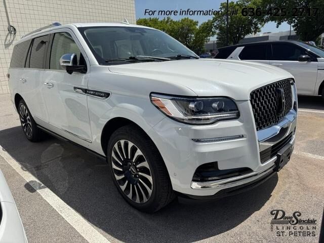 2022 Lincoln Navigator Black Label