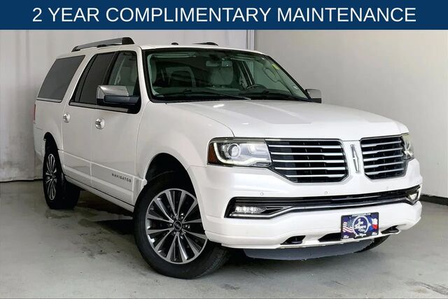 2015 Lincoln Navigator L Base