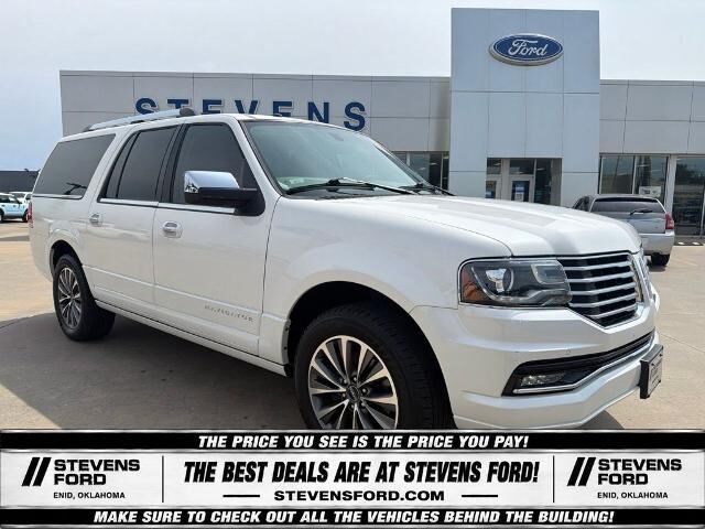 2015 Lincoln Navigator L Base