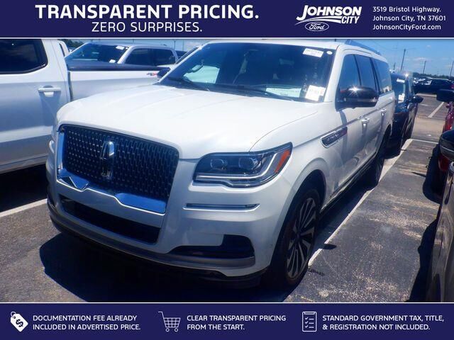 2023 Lincoln Navigator L Reserve