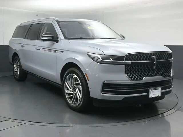 2025 Lincoln Navigator L Reserve — photo 1 of 1