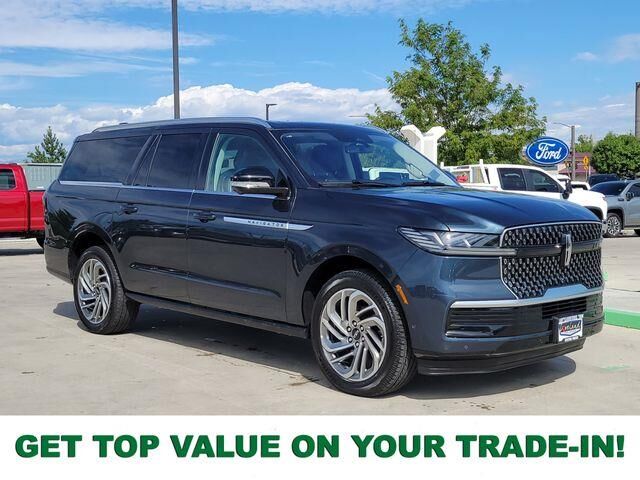 2025 Lincoln Navigator L Reserve