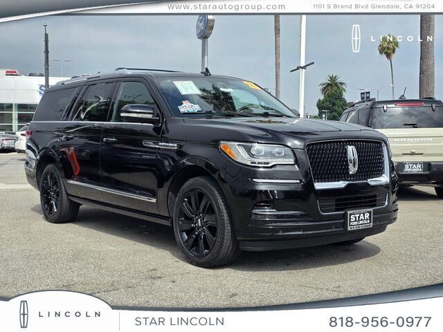 2023 Lincoln Navigator L Reserve