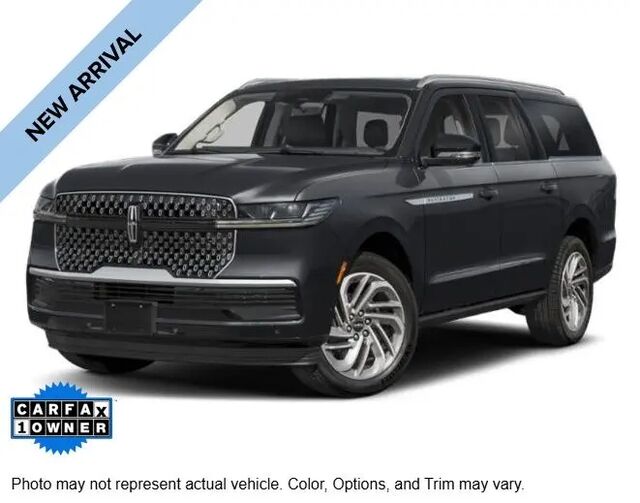 2025 Lincoln Navigator L Reserve — photo 1 of 2